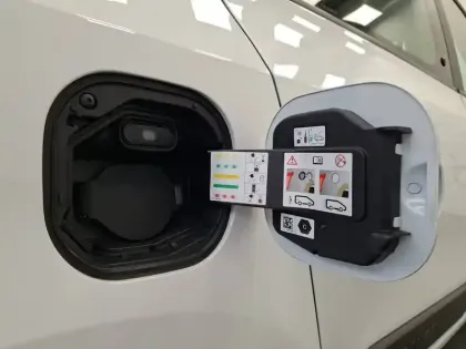 Photo 36 Renault Twingo  III E-Tech