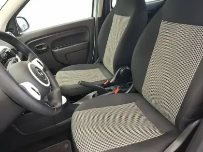 Photo 11 Renault Twingo  III E-Tech