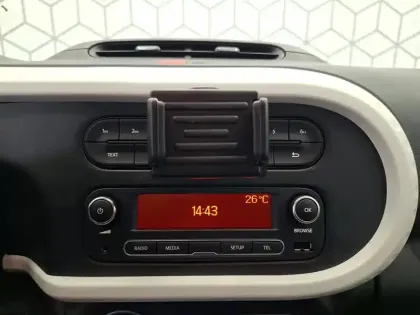 Photo 17 Renault Twingo  III E-Tech