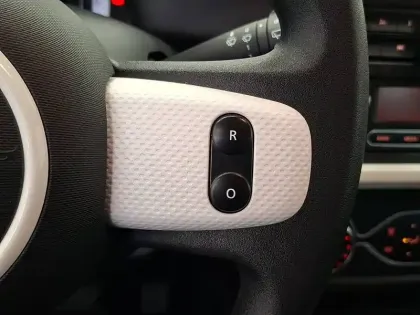 Photo 28 Renault Twingo  III E-Tech