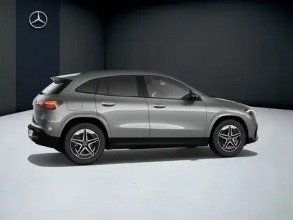 Photo 18 Mercedes EQA  250+ AMG Line
