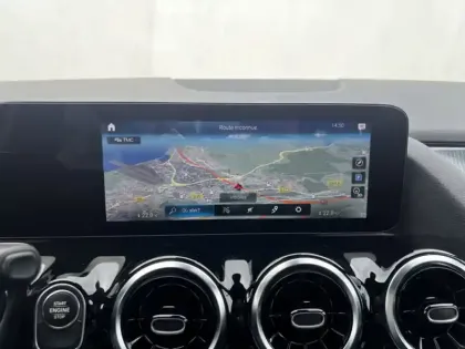 Photo 17 Mercedes GLA 250 e Business Line