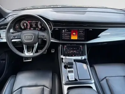 Photo 10 Audi Q8 60 TFSI e quattro Compétition