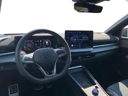 Photo 8 Volkswagen T-roc NOUVEAU NF 1.5 ETSI HYBRID 150CH D