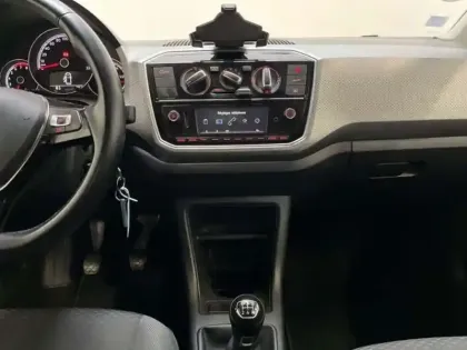 Photo 9 Volkswagen Up ! 2.0 1.0 65 BlueMotion Technology BVM5 Active