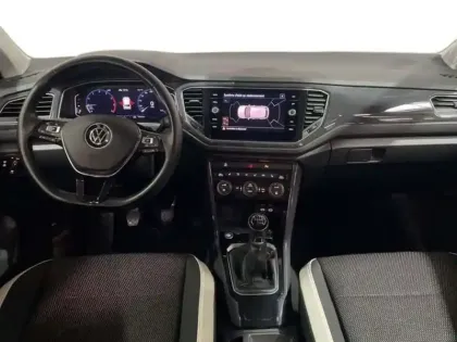 Photo 7 Volkswagen T-roc 1.5 TSI 150 EVO Start/Stop BVM6 Carat