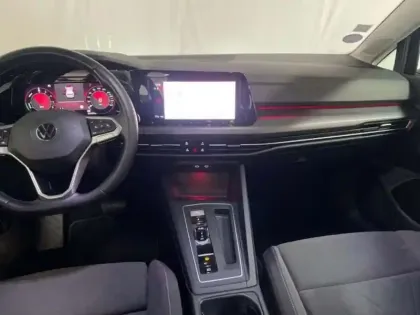 Photo 9 Volkswagen Golf 1.4 Hybrid Rechargeable OPF 204 DSG6 Style 1st