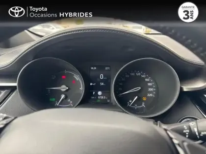 Photo 13 Toyota C-HR  1.8 Hybride 122ch Design Ultimate E-CVT