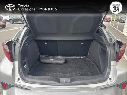 Photo 9 Toyota C-HR  1.8 Hybride 122ch Design Ultimate E-CVT