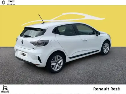 Photo 10 Renault Clio  1.6 E-Tech 145ch full hybrid Evolution - 24