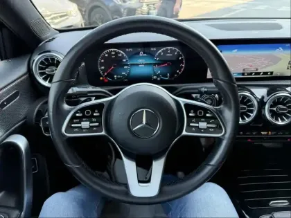Photo 14 Mercedes Classe A  Berline 180 136ch Progressive Line 7G-DCT 7cv