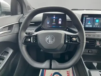 Photo 11 Mg Mg3  1.5 Hybrid+ 195ch Luxury