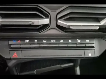 Photo 12 Dacia Duster  1.6 hybrid 140ch Journey