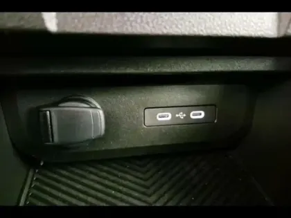 Photo 14 Dacia Duster  1.6 hybrid 140ch Journey