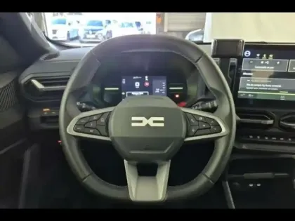 Photo 7 Dacia Duster  1.6 hybrid 140ch Journey