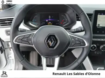 Photo 13 Renault Clio  1.6 E-Tech 145ch full hybrid Techno