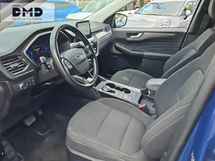Photo 8 Ford Kuga  2.5 Duratec 190ch FHEV E85 Titanium BVA