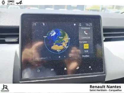 Photo 14 Renault Clio  TCe 90ch Evolution X-Tronic - Boite Auto