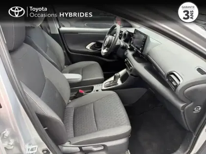 Photo 20 Toyota Yaris  116h Design 5p MY22