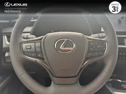 Photo 8 Lexus UX  300h F SPORT Design 2WD MC25
