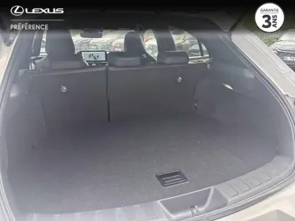 Photo 9 Lexus UX  300h F SPORT Design 2WD MC25