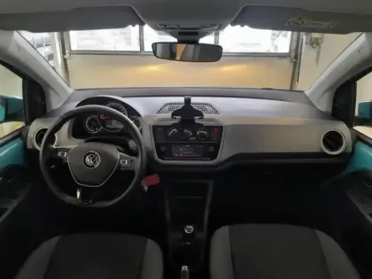 Photo 10 Volkswagen Up ! 1.0 65ch BlueMotion Technology Active 5p