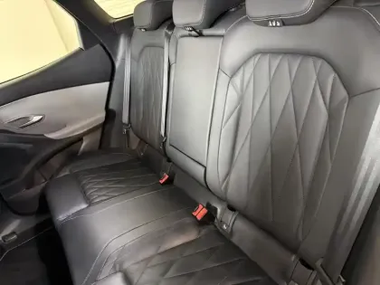 Photo 10 Ford Explorer  170ch Standard Range 52kWh Pack Premium RWD