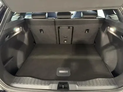 Photo 12 Ford Explorer  170ch Standard Range 52kWh Pack Premium RWD