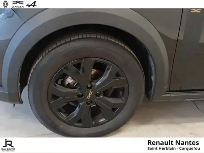 Photo 8 Dacia Sandero  1.0 ECO-G 100ch Stepway Extreme +