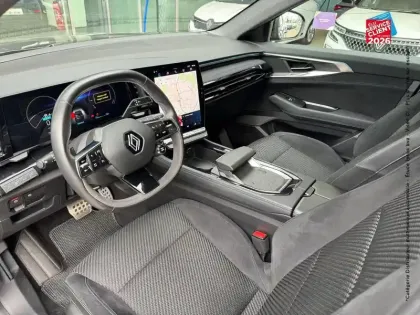 Photo 14 Renault Espace  1.2 E-Tech full hybrid 200ch esprit Alpine 7 places - 24