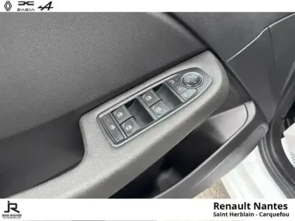 Photo 9 Renault Clio  1.0 TCe 90ch Evolution - 25