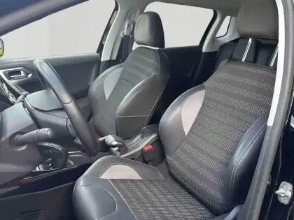 Photo 10 Peugeot 2008  1.5 BlueHDi 100ch E6.c Allure S&S BVM5 86g