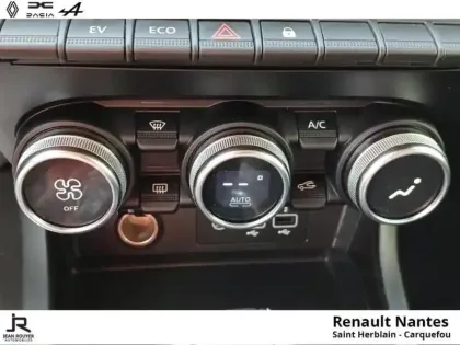 Photo 8 Renault Arkana  1.6 E-Tech hybride 145ch Evolution