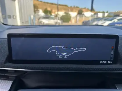 Photo 8 Ford Mustang  Mach-E 269ch Standard Range 76kWh Mach-E Propulsion