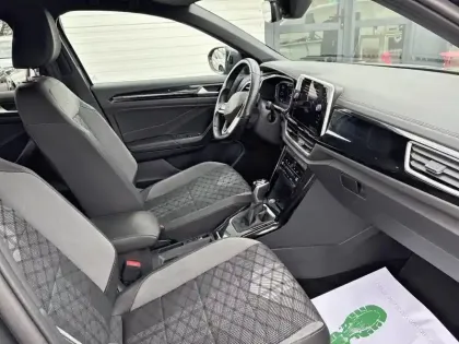 Photo 9 Volkswagen T-roc  1.5 TSI EVO 150ch R-Line DSG7