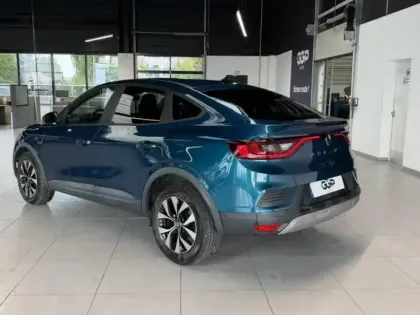 Photo 6 Renault Arkana  1.3 TCe 140ch mild hybrid Evolution EDC -23