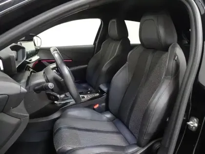 Photo 10 Peugeot 208  1.2 PureTech 100ch S&S GT 118g