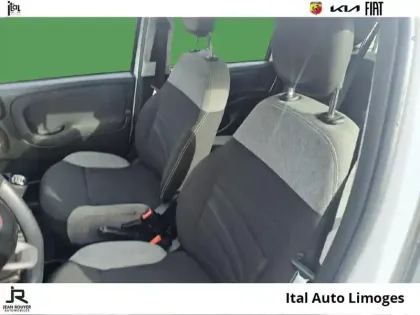 Photo 8 Fiat Panda  1.0 70ch BSG S&S City Life