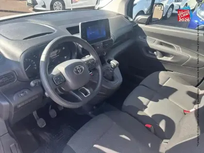 Photo 29 Toyota Proace  CITY Medium 100 D-4D Dynamic RC22