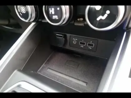 Photo 12 Renault Clio  1.0 TCe 90ch Techno