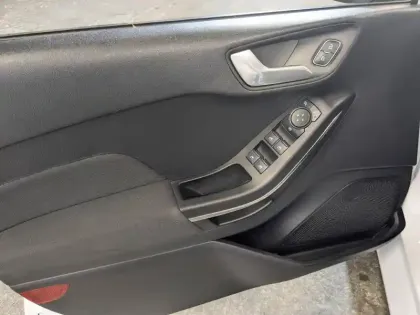 Photo 5 Ford Fiesta  1.0 Flexifuel 95ch Titanium Business 5p