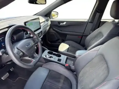 Photo 6 Ford Kuga  2.5 Duratec 180ch Hybrid FlexiFuel ST-Line X Powershift