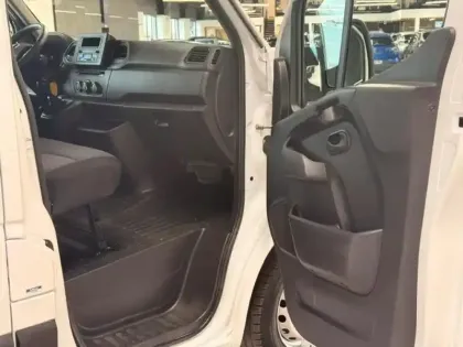 Photo 11 Renault Master  Fg F3300 L1H2 2.3 Blue dCi 135ch Confort Euro6E 17500?