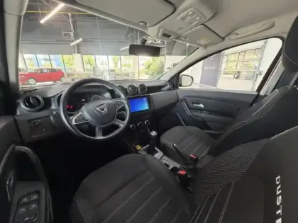 Photo 8 Dacia Duster  1.5 Blue dCi 115ch Prestige 4x2