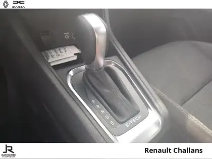 Photo 5 Renault Captur  1.6 E-Tech hybride 145ch Business -21
