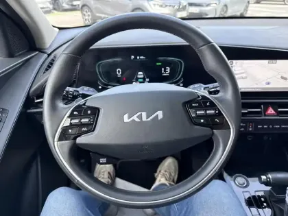 Photo 14 Kia Niro  1.6 GDi 141ch HEV Active DCT6