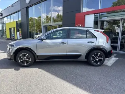 Photo 7 Kia Niro  1.6 GDi 141ch HEV Active DCT6