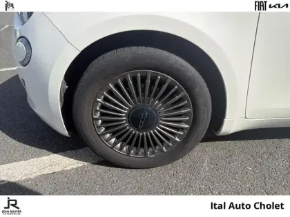 Photo 10 Fiat 500  e 118ch Icône