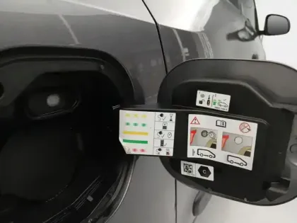 Photo 9 Renault Twingo  E-Tech Electric Authentic R80 Achat Intégral