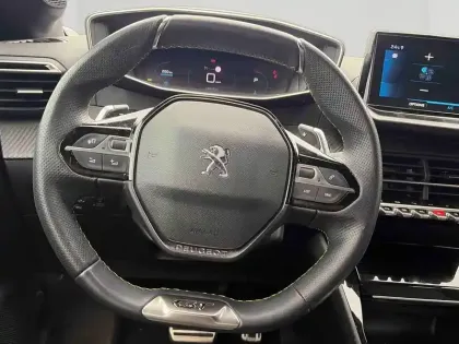 Photo 12 Peugeot 208  1.2 PureTech 100ch S&S GT EAT8